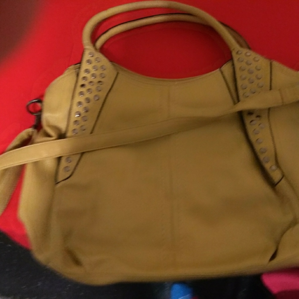 Purses - Picture 5 of 8